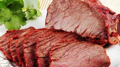 Cooked beef