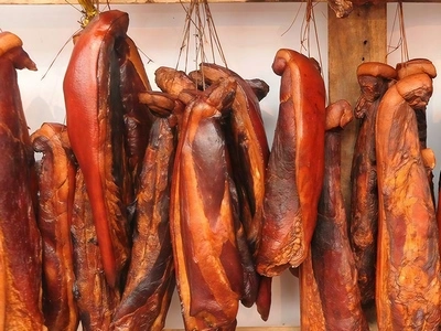 Smoked meat